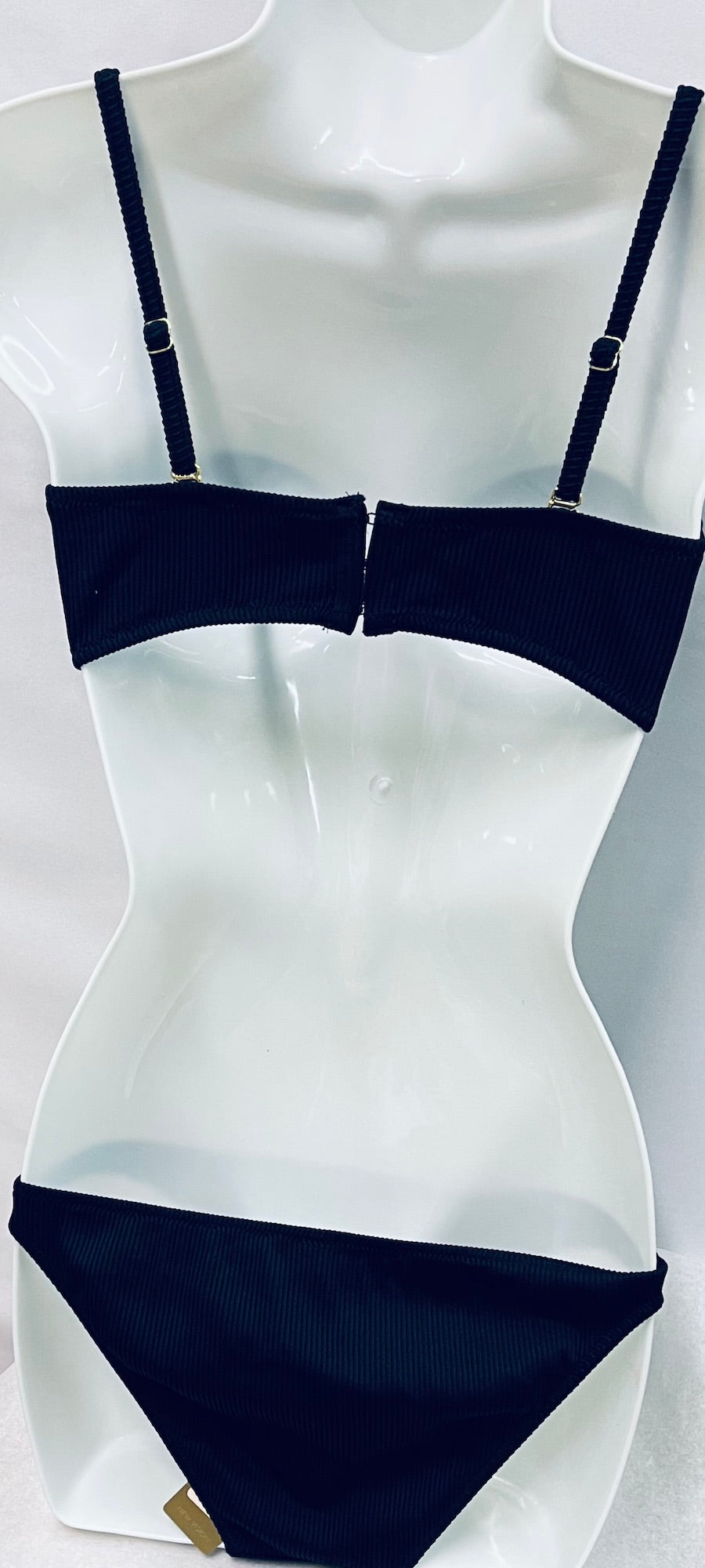 Gottex Classic Retro Underwired Molded Cup Bikini Set - forENVY